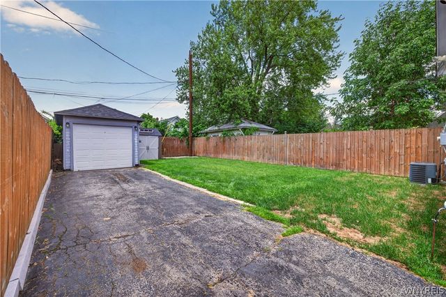 8 Winkler Road, Cheektowaga, NY 14225