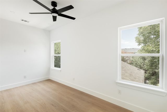 4046 Baker Avenue, Dallas, TX 75212