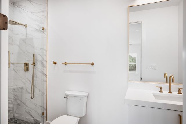 4046 Baker Avenue, Dallas, TX 75212