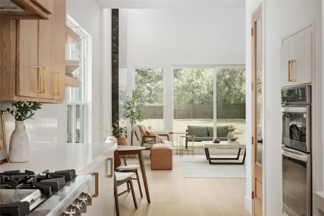 4046 Baker Avenue, Dallas, TX 75212