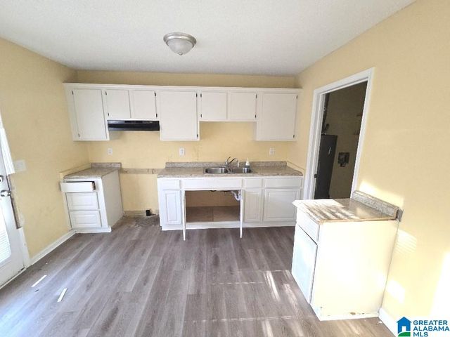 3000 AVENUE M, Birmingham, AL 35218