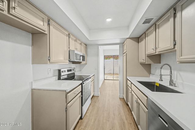 1014 E VILLA MARIA Drive, Phoenix, AZ 85022