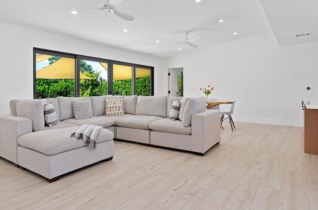 1510 Carandis Circle, Lake Clarke Shores, FL 33406