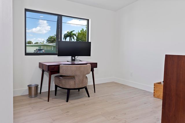 1510 Carandis Circle, Lake Clarke Shores, FL 33406