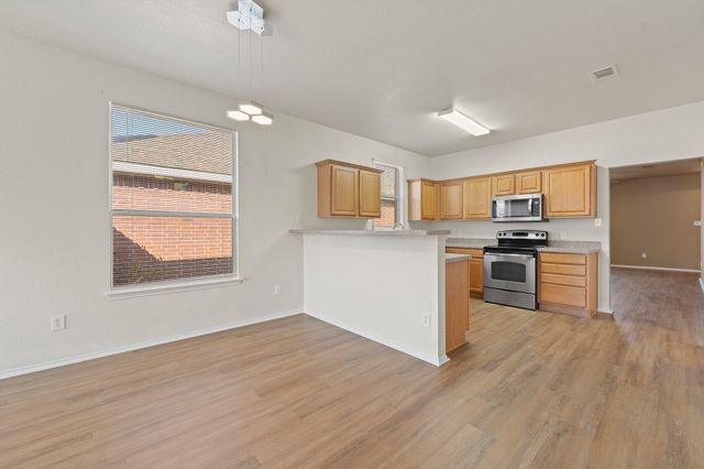 12252 Shadow Wood Trail, Burleson, TX 76028