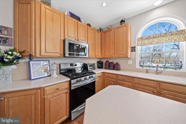 7 PIERSONS RDG, Hockessin, DE 19707