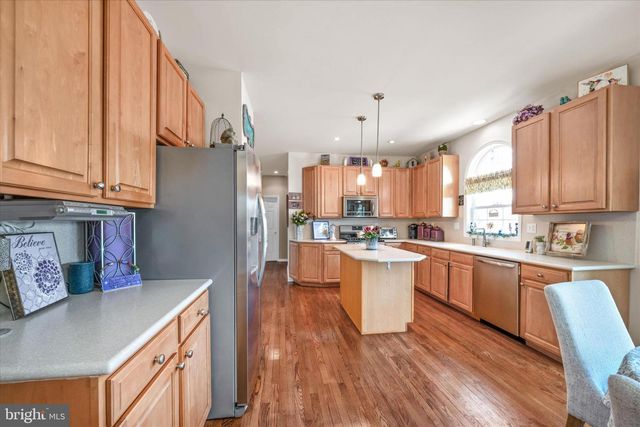 7 PIERSONS RDG, Hockessin, DE 19707