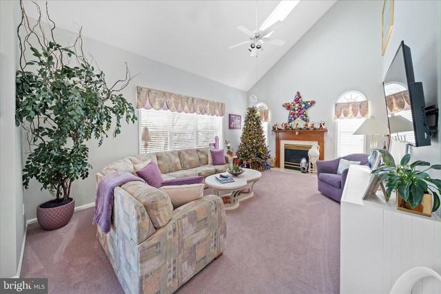 7 PIERSONS RDG, Hockessin, DE 19707