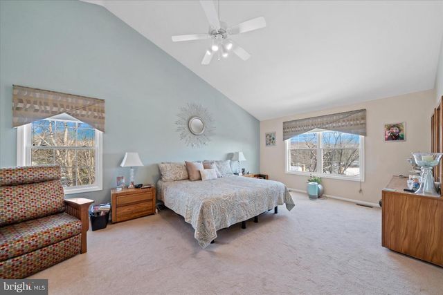 7 PIERSONS RDG, Hockessin, DE 19707