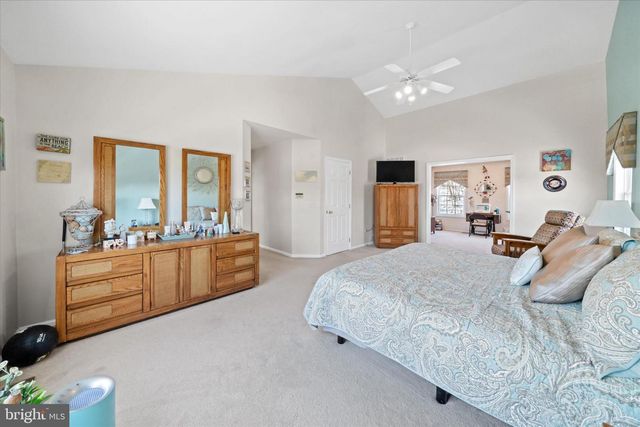 7 PIERSONS RDG, Hockessin, DE 19707