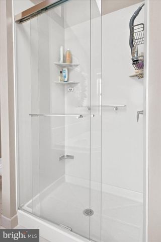 7 PIERSONS RDG, Hockessin, DE 19707