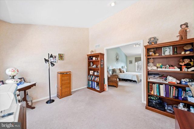 7 PIERSONS RDG, Hockessin, DE 19707