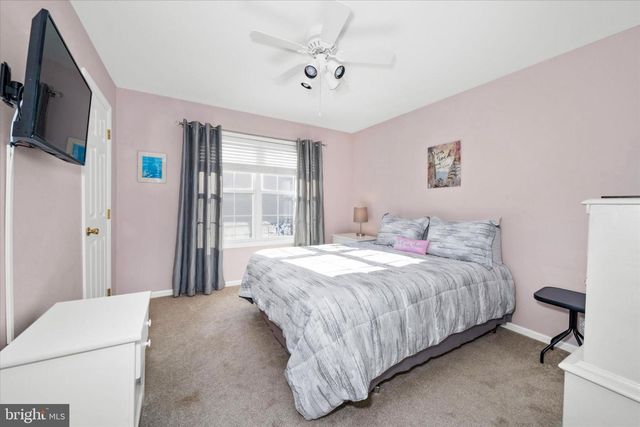 7 PIERSONS RDG, Hockessin, DE 19707