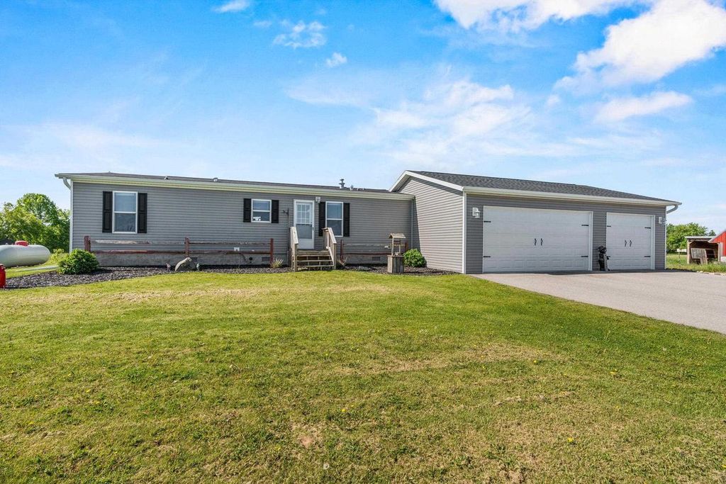 4931 MOLITOR ROAD, Lena, WI 54139