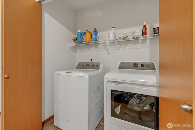 29704 217th Place SE, Kent, WA 98042