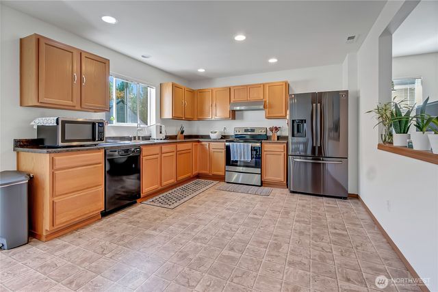 29704 217th Place SE, Kent, WA 98042