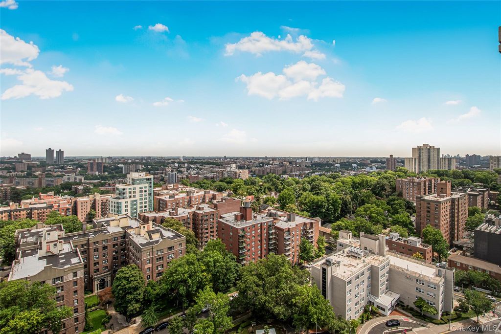 3333 Henry Hudson Parkway 22C, Bronx, NY 10463 — exterior