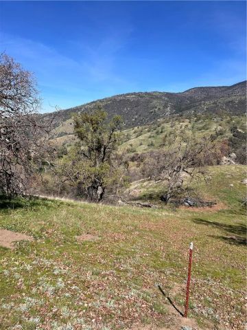 24200 Canyon Court, Tehachapi, CA 93571
