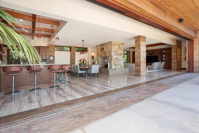 649 Seabright Lane, Solana Beach, CA 92075