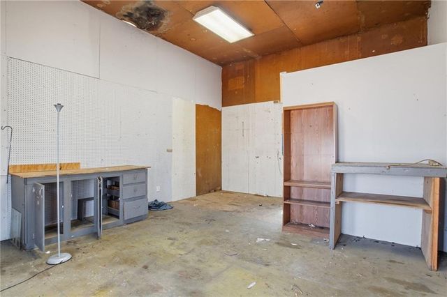 720 Twin Pines Road, Covington, GA 30014