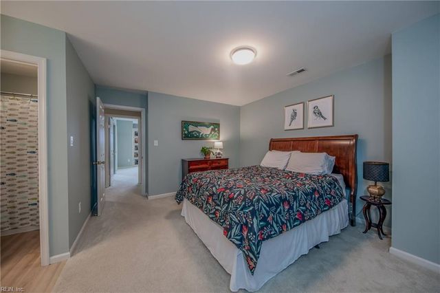 110 Heather Way Apt C, Yorktown, VA 23693