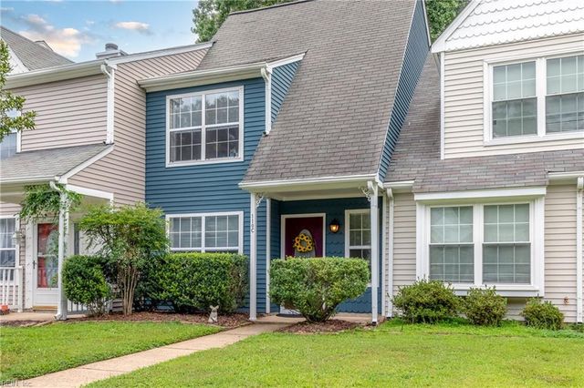 110 Heather Way Apt C, Yorktown, VA 23693