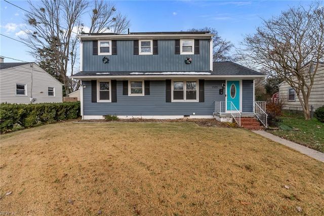 205R Gumwood DR, Hampton, VA 23666