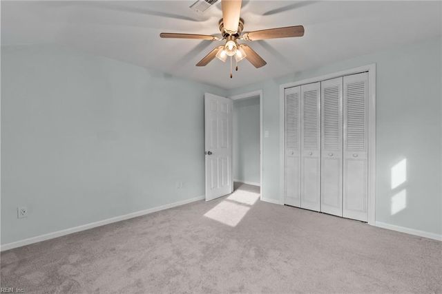 205R Gumwood DR, Hampton, VA 23666