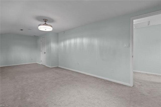 205R Gumwood DR, Hampton, VA 23666