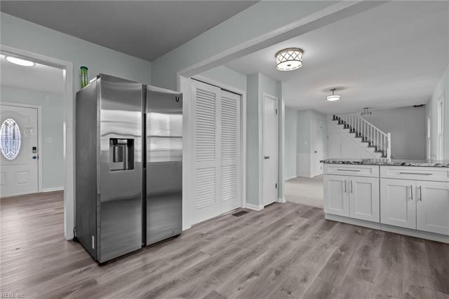 205R Gumwood DR, Hampton, VA 23666