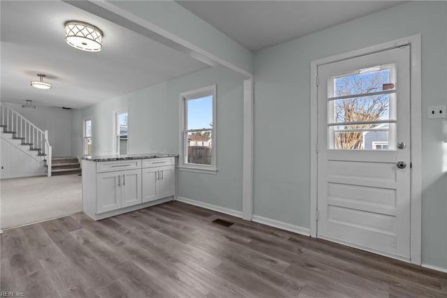 205R Gumwood DR, Hampton, VA 23666