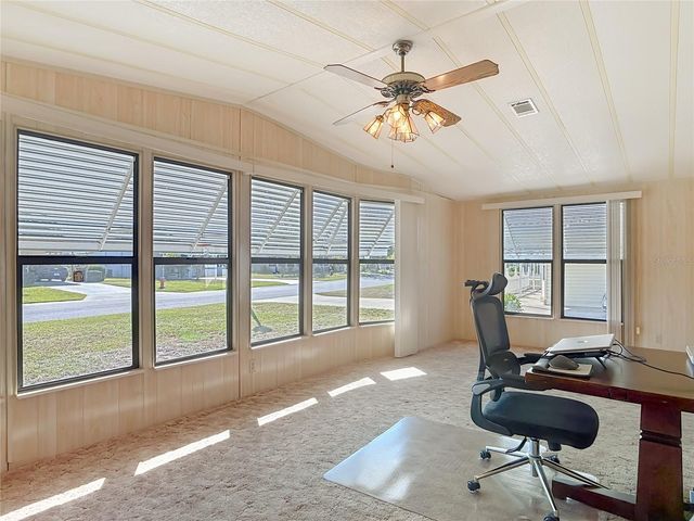 1441 APACHE CIRCLE, Tavares, FL 32778