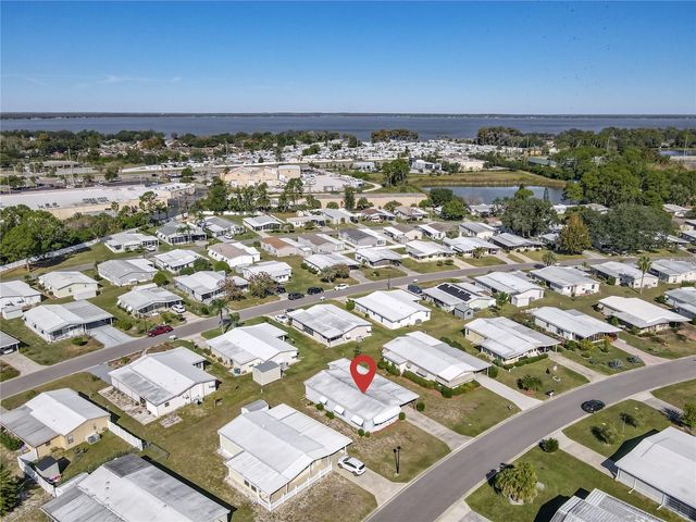 1441 APACHE CIRCLE, Tavares, FL 32778