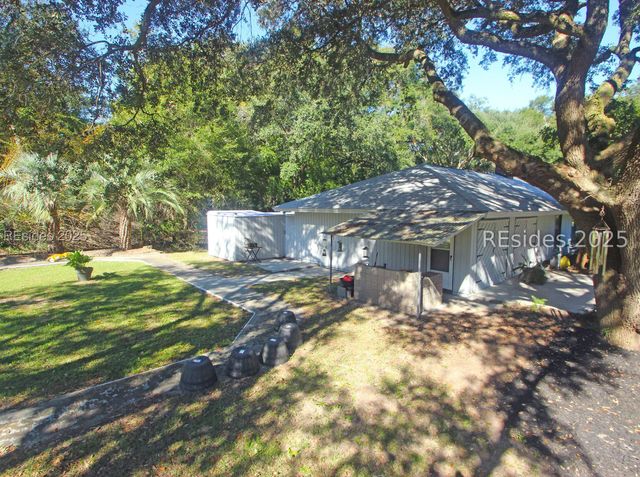 1 Tabby Rd, Hilton Head Island, SC 29928