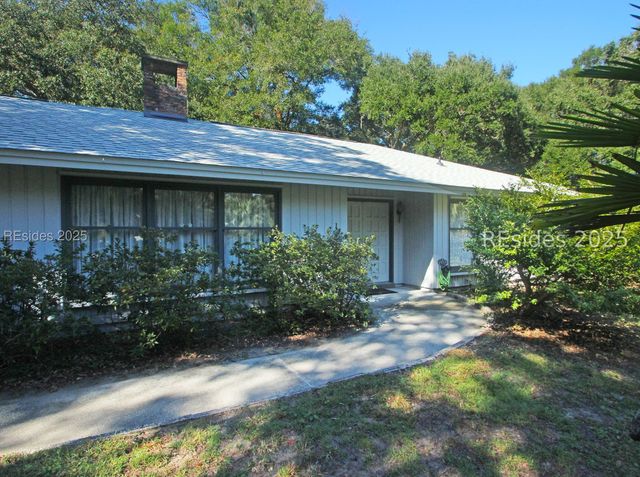 1 Tabby Rd, Hilton Head Island, SC 29928
