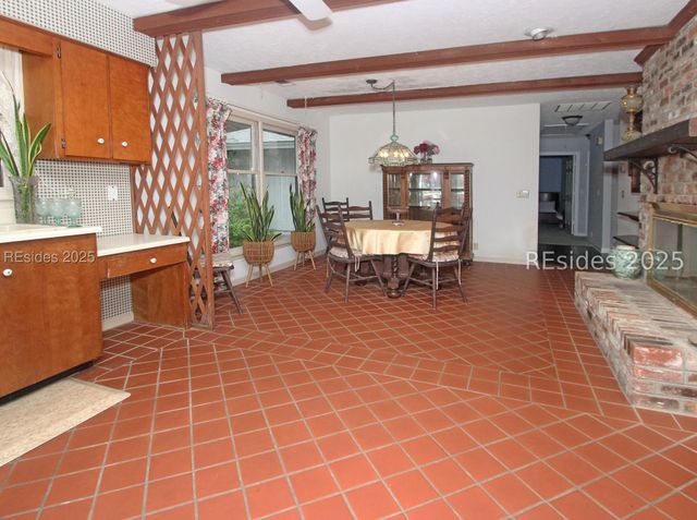 1 Tabby Rd, Hilton Head Island, SC 29928