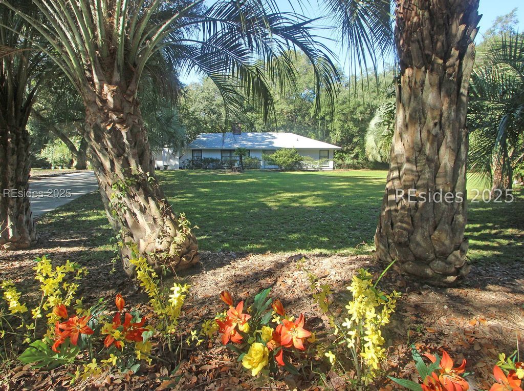 1 Tabby Rd, Hilton Head Island, SC 29928