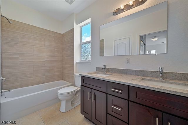 8645 Pegasus DR, Lehigh Acres, FL 33971