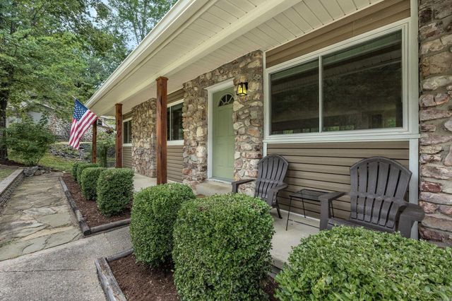 105 Secluded Circle, Little Rock, AR 72210