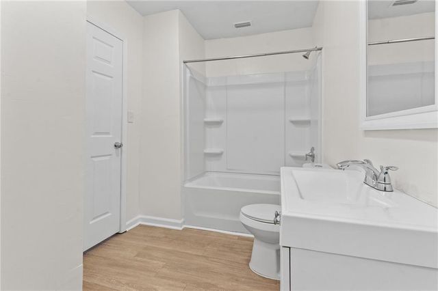 153 Collins Street E, Mobile, AL 36606
