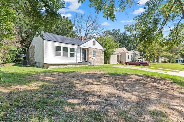 153 Collins Street E, Mobile, AL 36606