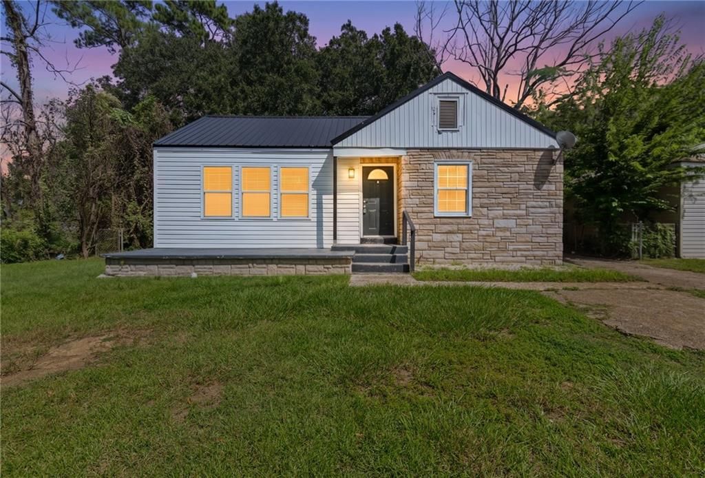 153 Collins Street E, Mobile, AL 36606