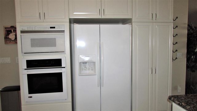 34 Paris Way, Rancho Mirage, CA 92270