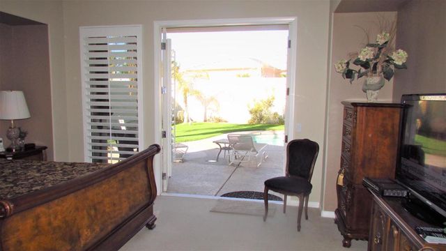 34 Paris Way, Rancho Mirage, CA 92270