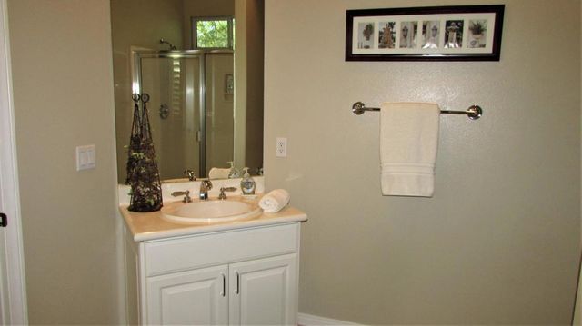 34 Paris Way, Rancho Mirage, CA 92270