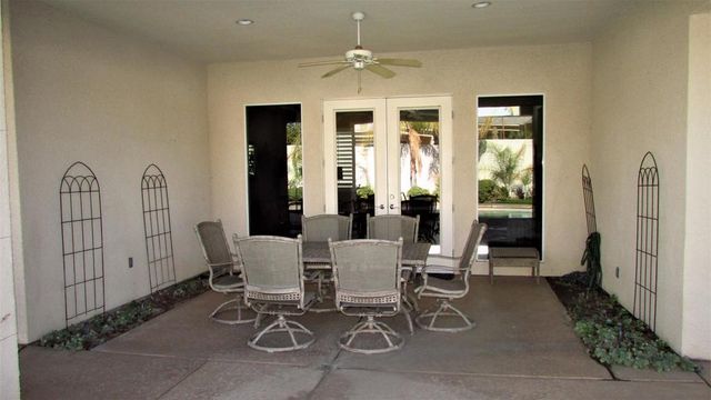 34 Paris Way, Rancho Mirage, CA 92270