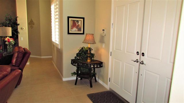 34 Paris Way, Rancho Mirage, CA 92270