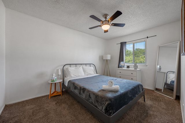 2401 Manor RD 217, Austin, TX 78722