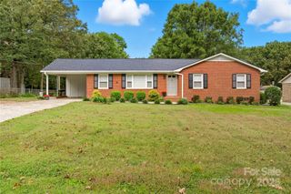 2101 Shady Lane, Monroe, NC 28110