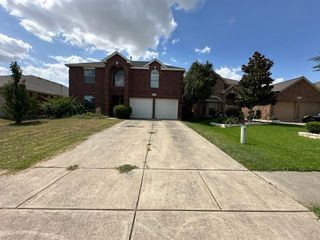 2836 Grandview Drive, Grand Prairie, TX 75052